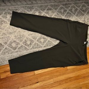 Gray Men’s swishy jogger pants